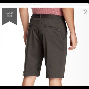 🔥Volcom Vmonty Slim 22” Chino Shorts NWOT 🔥